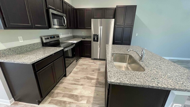 Building Photo - 2906 E 15th Ave