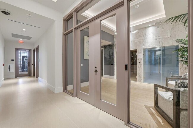 Building Photo - 275 1st Ave S