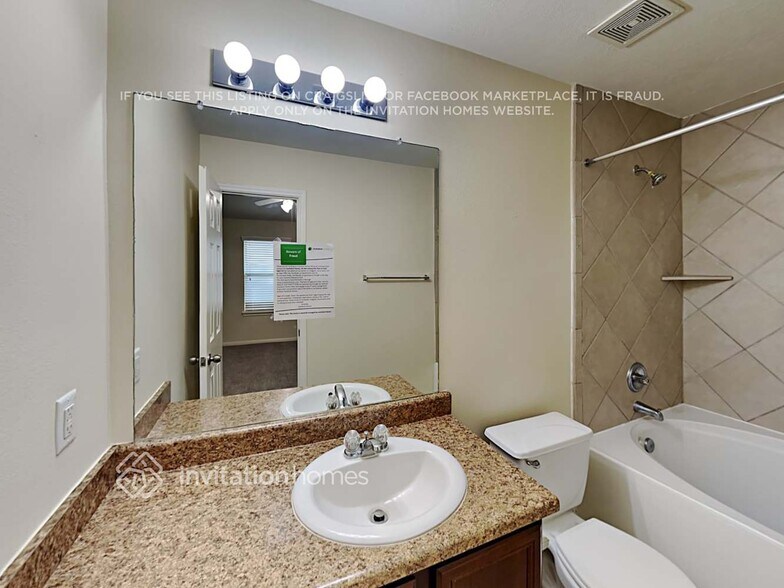 Building Photo - 5907 Deep S Dr