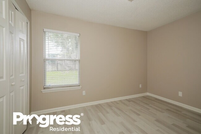 Building Photo - 3045 Hickory Glen Dr