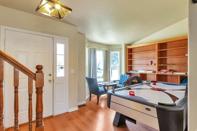 Building Photo - 5789 S 3500 W