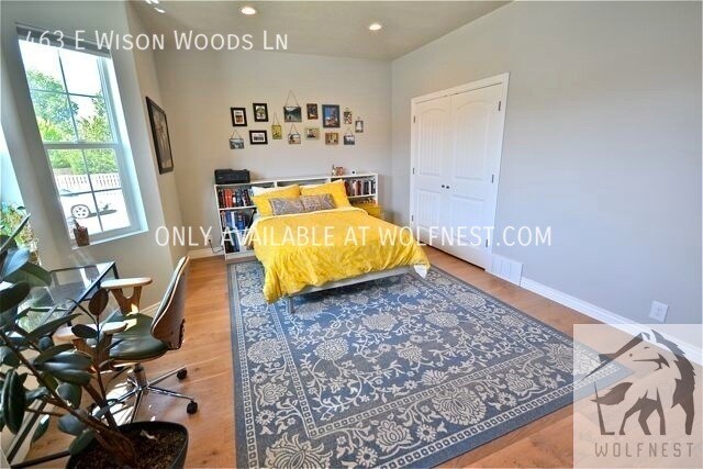 Building Photo - Stunning 6 Bedroom Fort Union Home! No Dep...