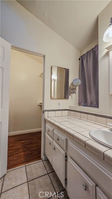 Building Photo - 4900 E Chapman Ave