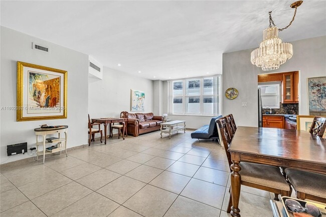 Building Photo - 4747 Collins Ave