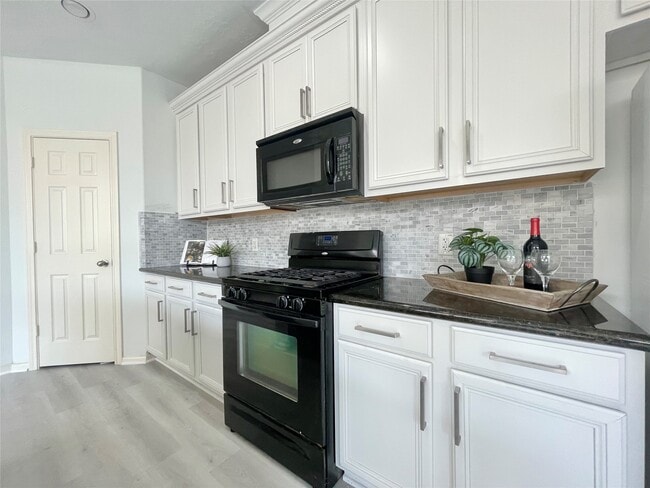 Building Photo - 3625 Standing Rock Dr