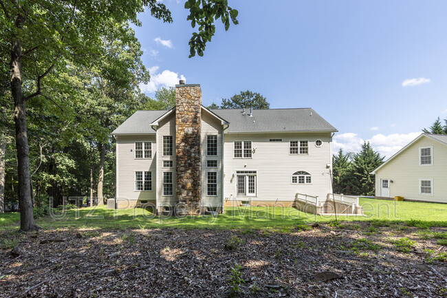 Building Photo - 3230 Sidetracked Dr