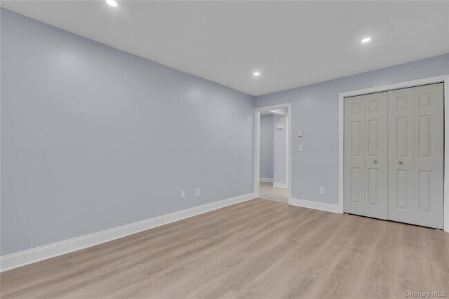 Building Photo - 618 Fox Run Ln