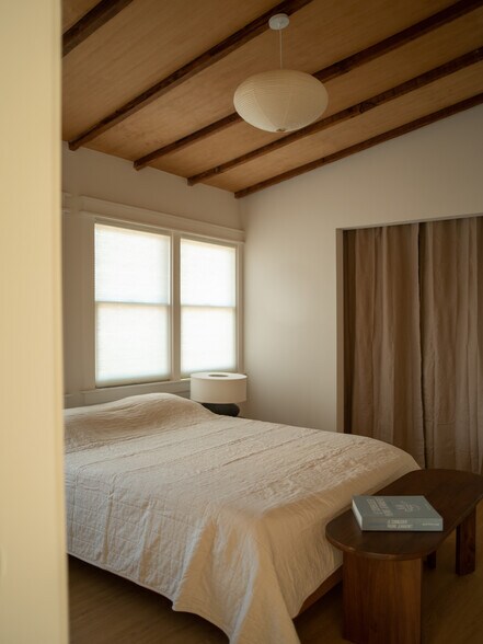 Building Photo - 4603 La Mirada Ave