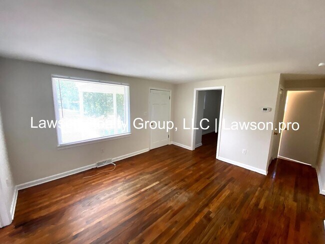 Building Photo - 2782 Wildwood Rd