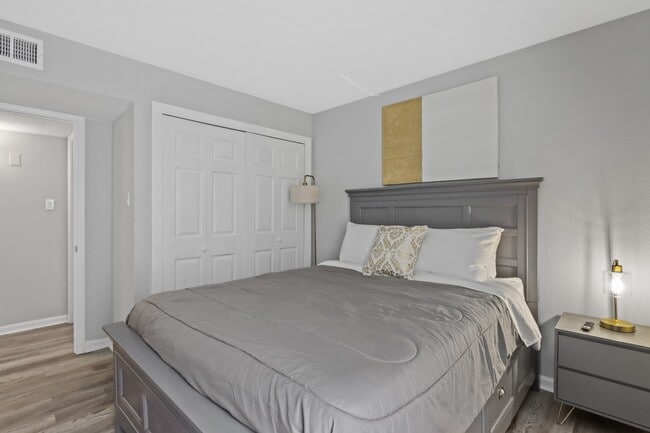 Building Photo - 7200 T C Jester Blvd