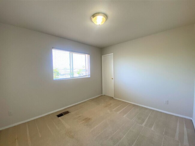 Building Photo - 3825 Twilight Ave