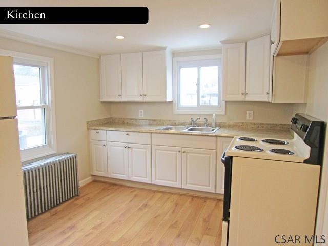 Building Photo - 209 10th St
