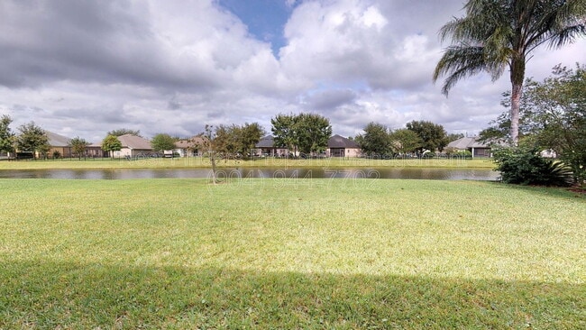 Building Photo - 738 Porta Rosa Circle