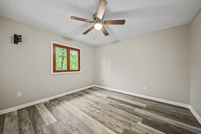 Building Photo - 1094 Farrington Dr
