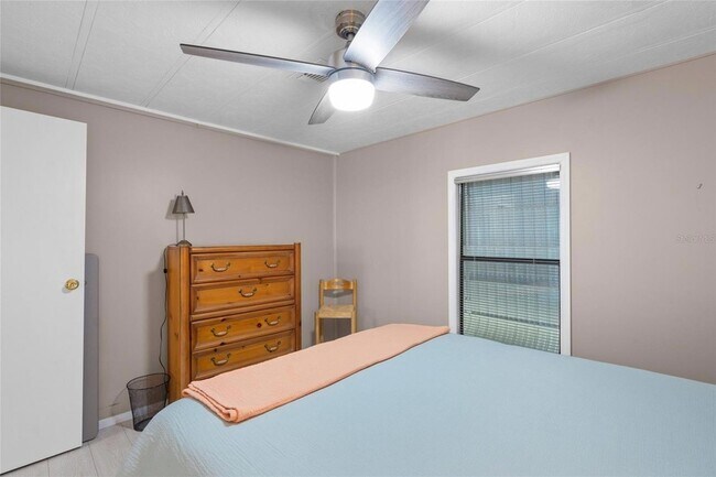 Building Photo - 925 Iglesia Dr