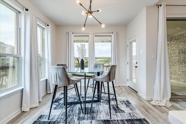 Building Photo - 4513 Lucabella Ln