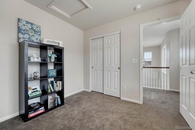 Building Photo - Charming 3 bedroom, 3 bathroom home in The...