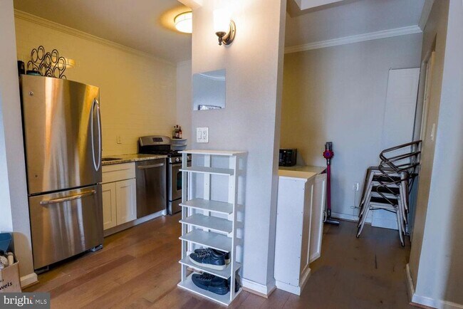 Building Photo - 4242 East-West Hwy