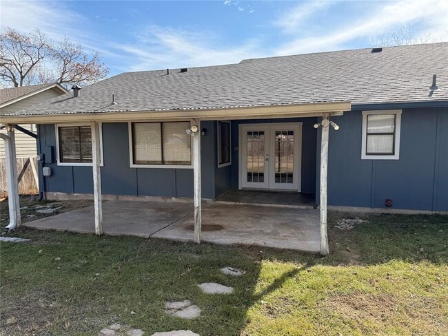 Building Photo - 10008 Barrington Cove