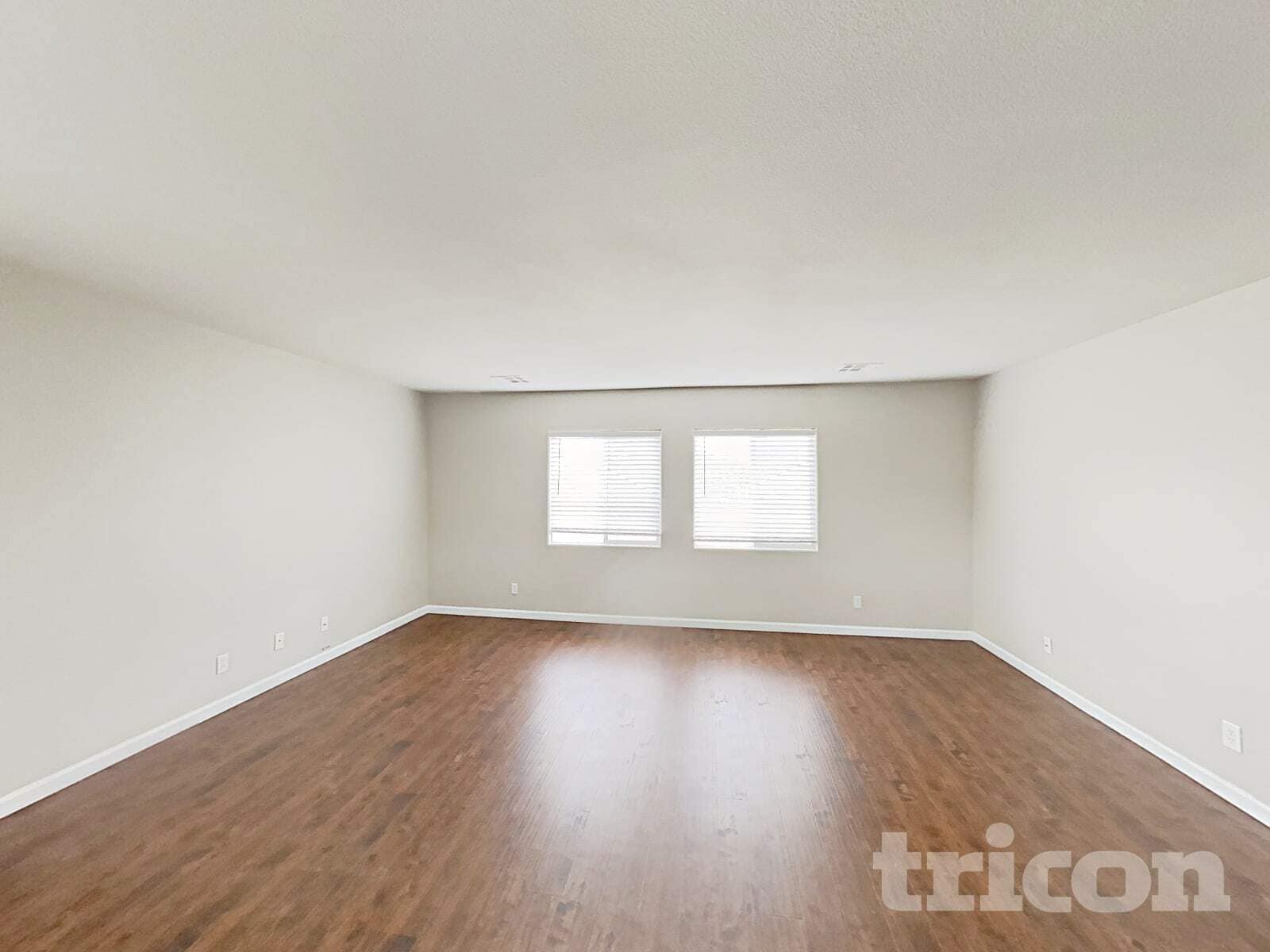 Building Photo - 717 Horse Stable Ave