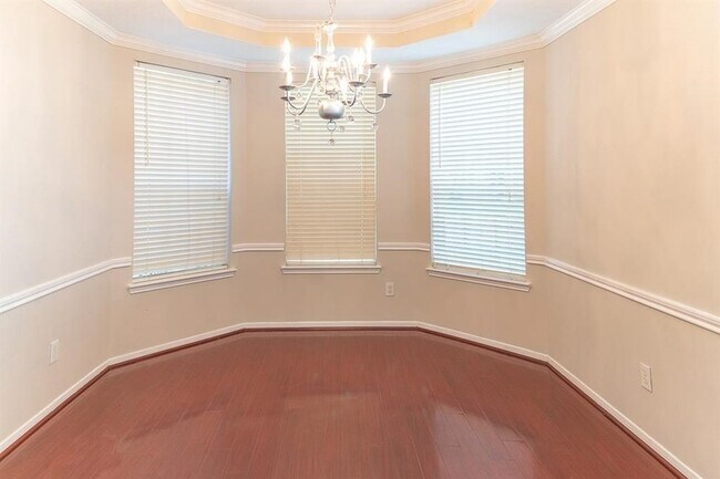 Building Photo - 15411 Seminole Canyon Dr