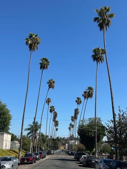Building Photo - 3821 Rosemead Ave