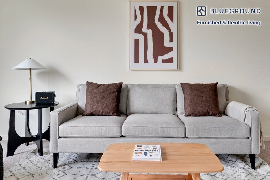 Building Photo - 754 The Alameda