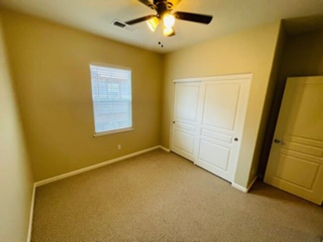 Building Photo - Mountain House, 2 Br., 2 Ba. Clean Unit, O...