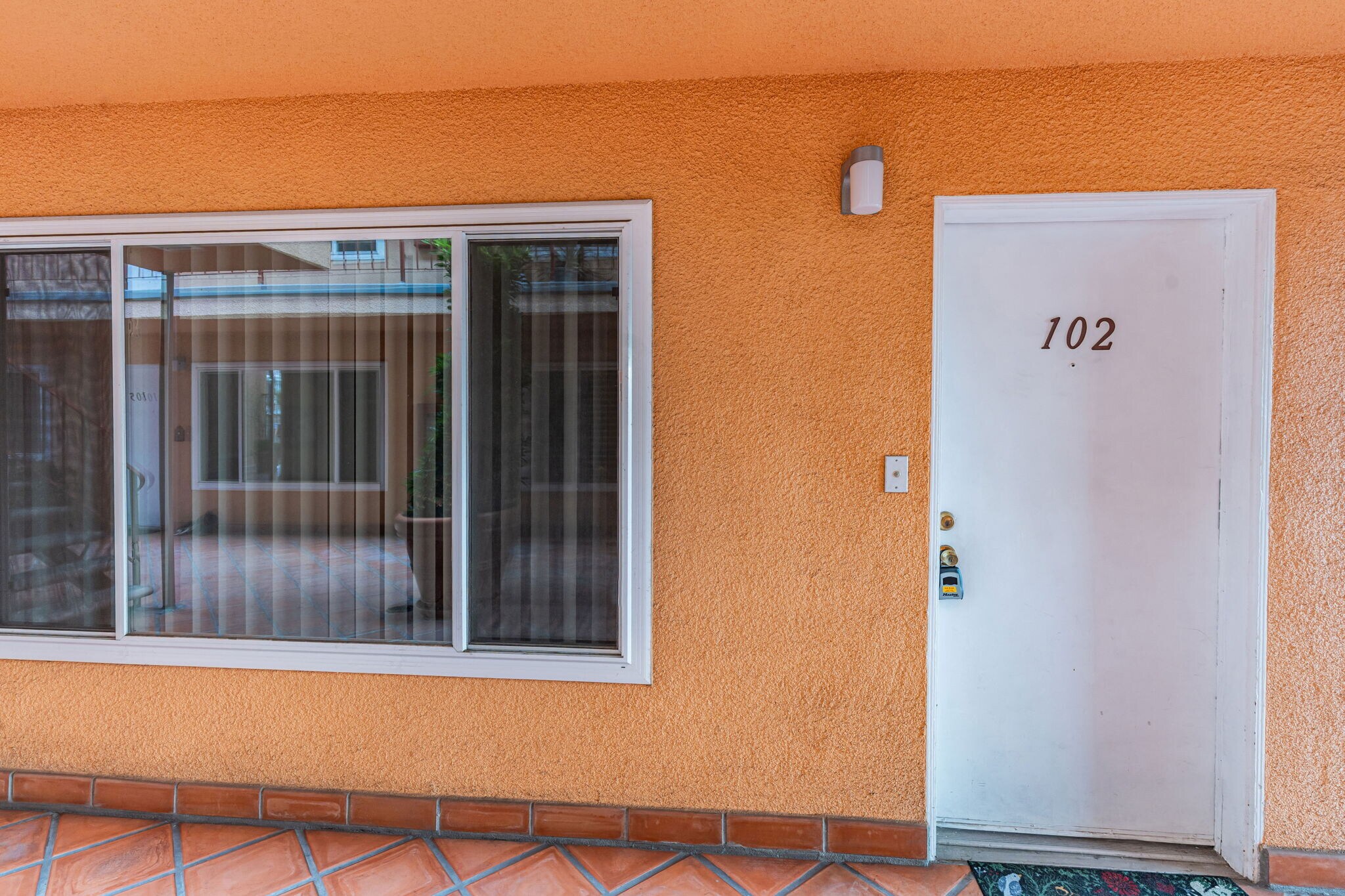 Building Photo - 382 Coronado Ave