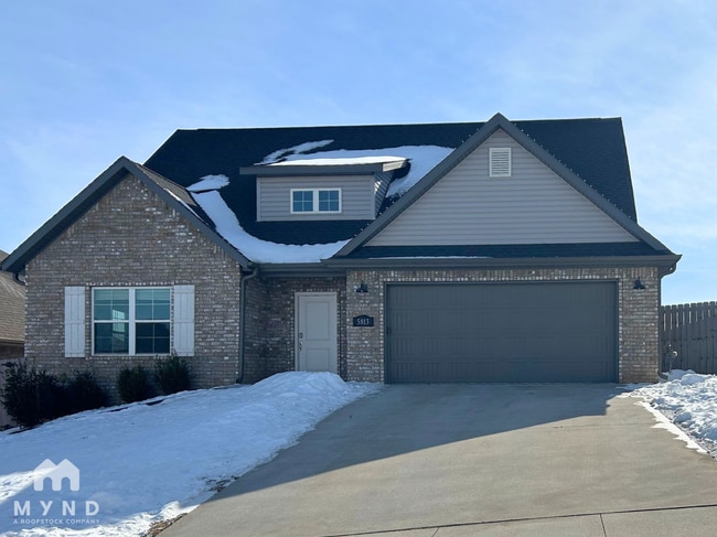 Building Photo - 5813 SW Gentle Winds Rd