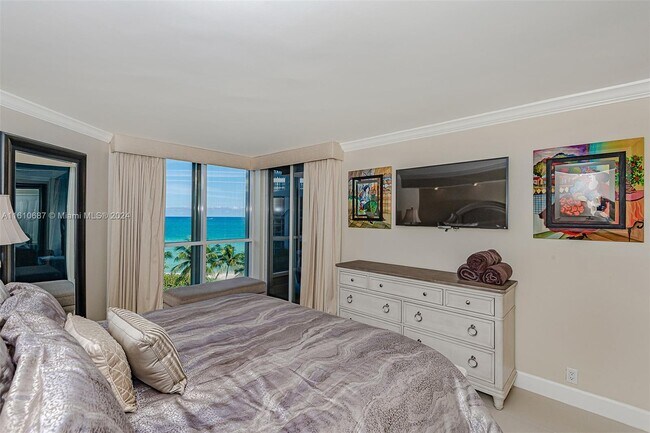 Building Photo - 6767 Collins Ave