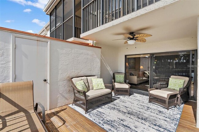 Building Photo - 6277 Bahia Del Mar Blvd S