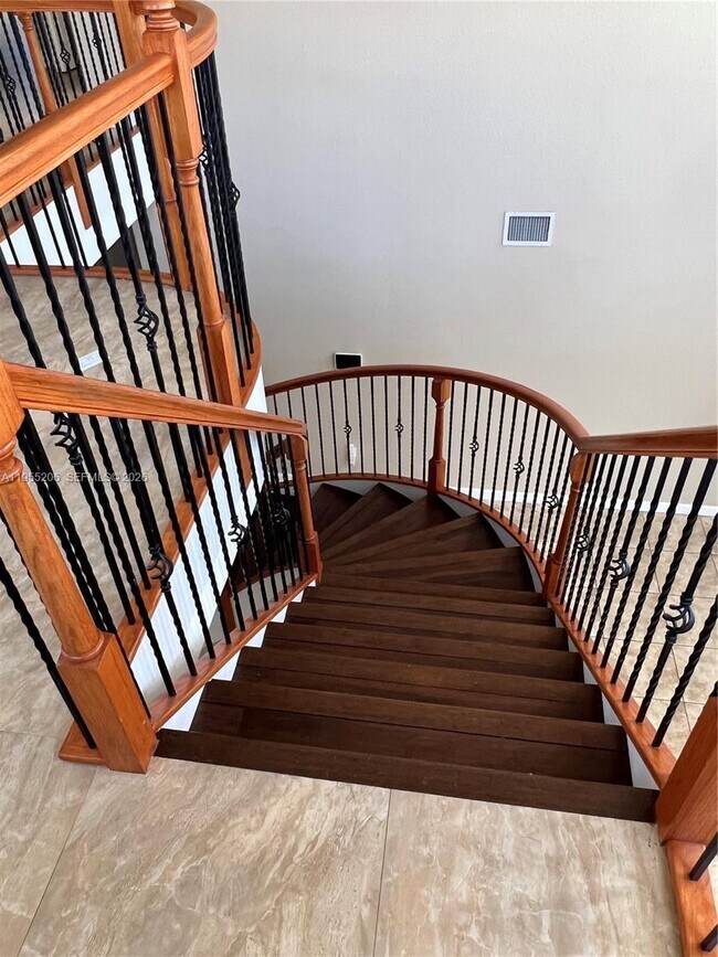 Building Photo - 15389 SW 90th Terrace