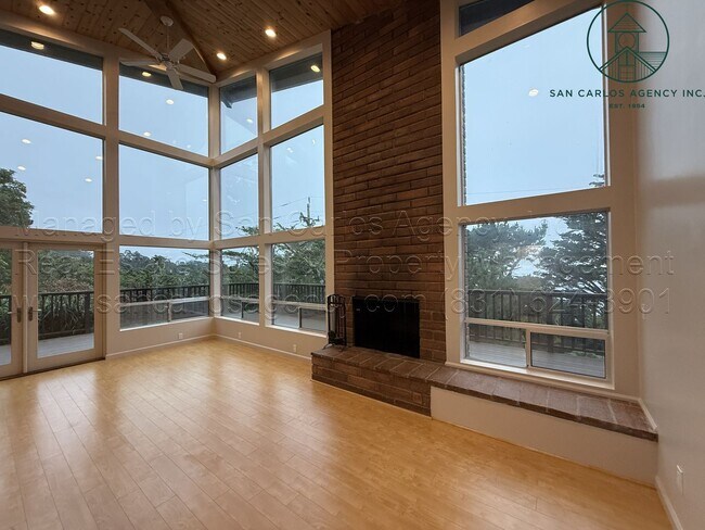 Building Photo - Two Bedroom Carmel Highlands Enclave with Ocean Views