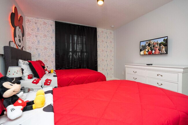 Building Photo - 3153 Pequod Pl