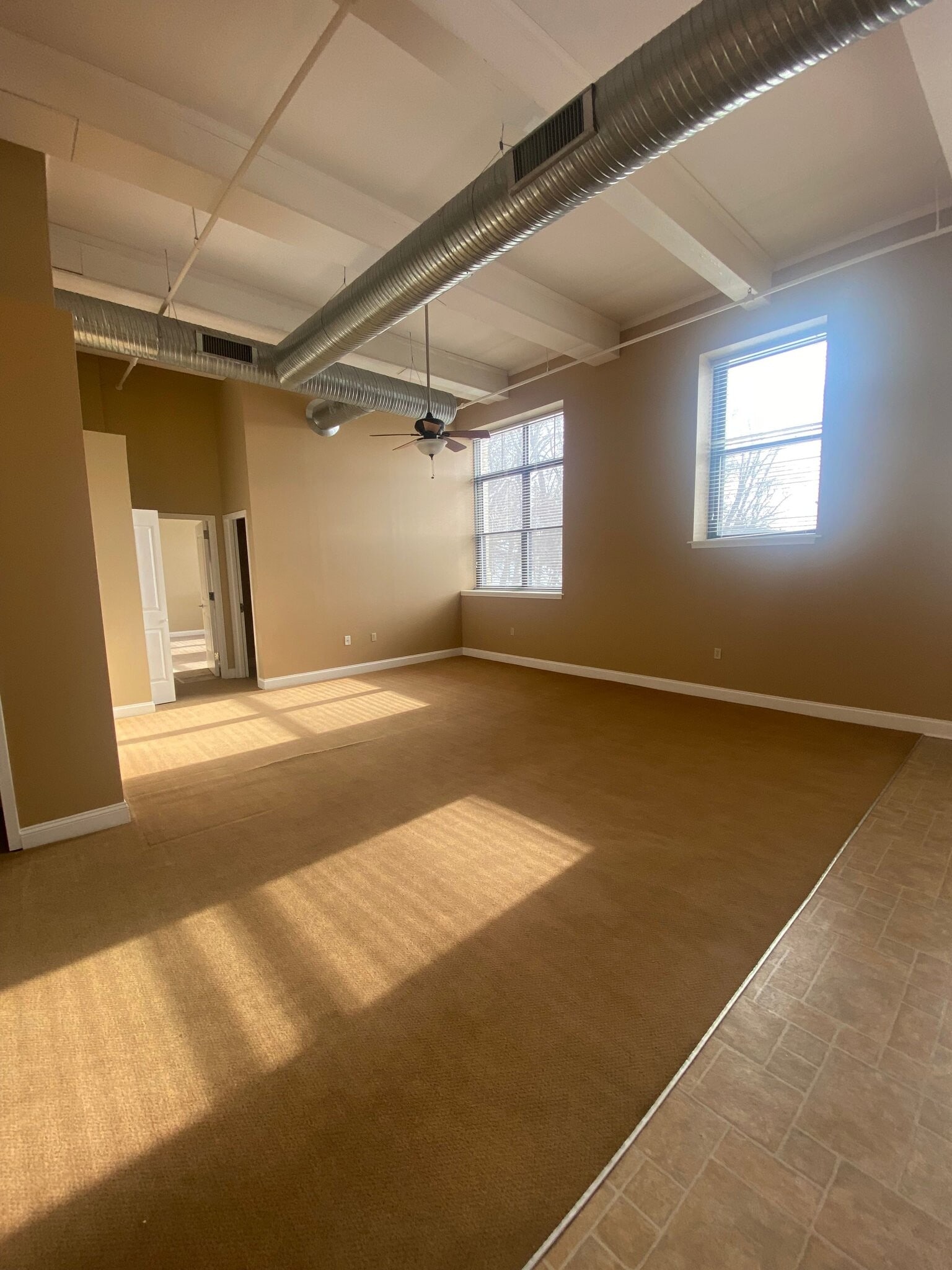 Building Photo - 11 Fremont St