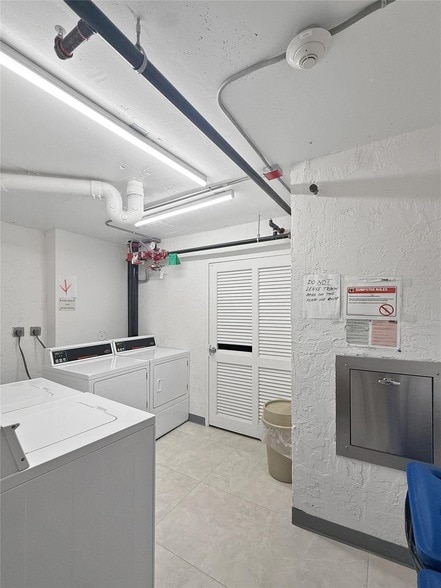 Building Photo - 525 N Ocean Blvd