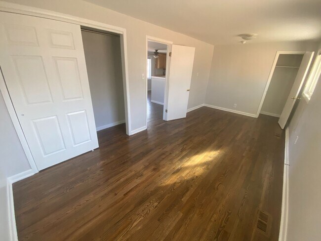 Building Photo - Four bedroom, two bathroom lovely brick ho...