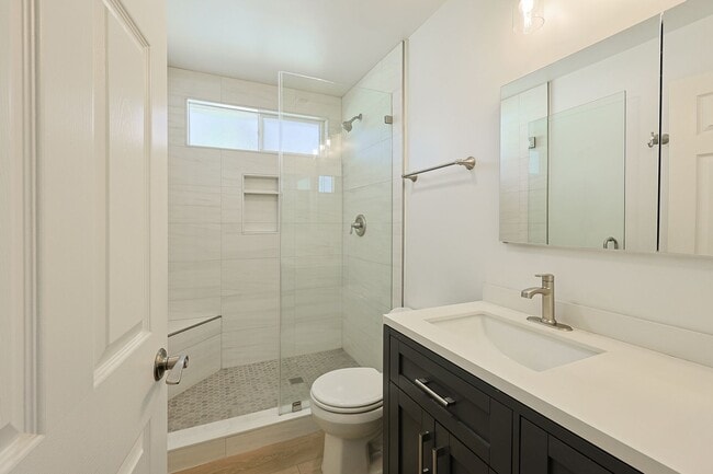 Building Photo - Peaceful 3BD/2BA Home in 55+ Community with Yard, Ocean View & Garage