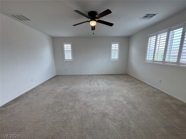 Building Photo - 5582 Sancho Throne Rd