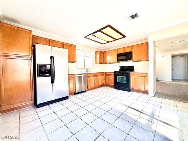 Building Photo - 50 Tidwell Ln