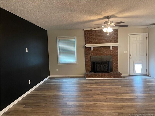 Building Photo - 7183 Largo Pl