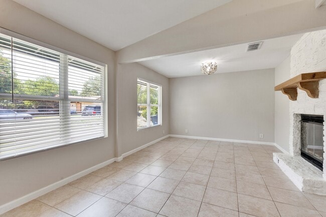 Building Photo - 7107 Cherry Meadow Dr