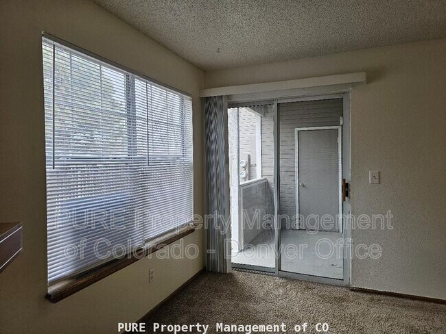 Building Photo - 5706 W Asbury Pl