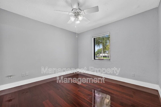 Building Photo - 8701 SW 141st St