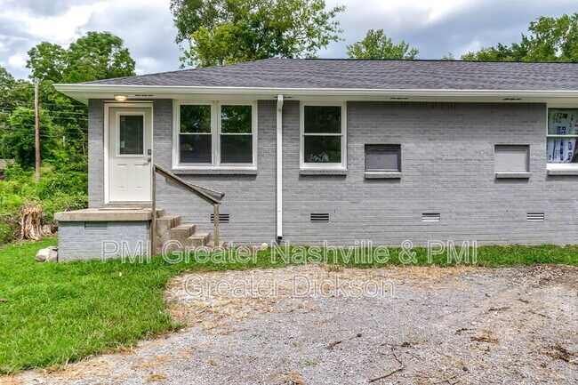 Building Photo - 153 Hadley Dr