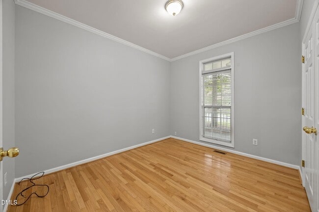 Building Photo - 2837 Tryon Pines Dr