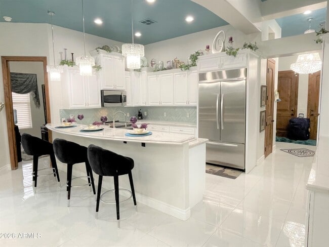 Building Photo - 9726 N 3rd Dr