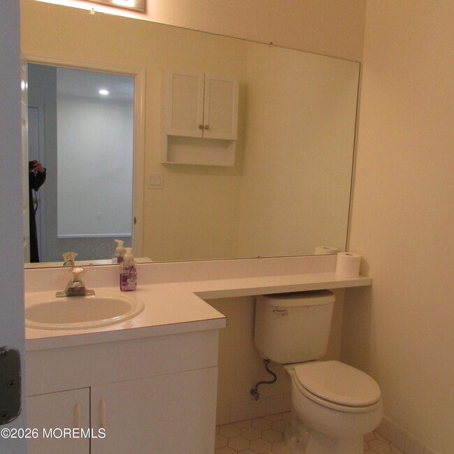 Building Photo - 29 Tall Oaks Ct