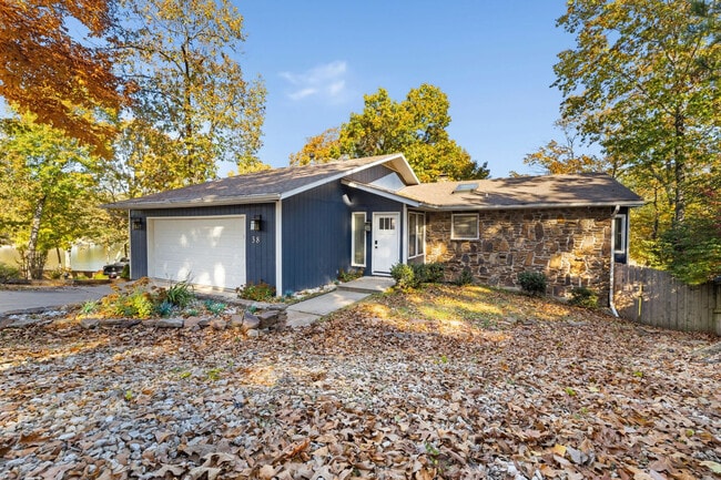 Building Photo - 38 Swanage Dr